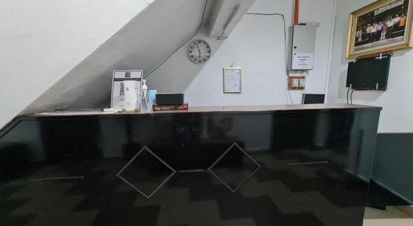 Oyo 90936 Hotel Manjoi Inn イポー エクステリア 写真