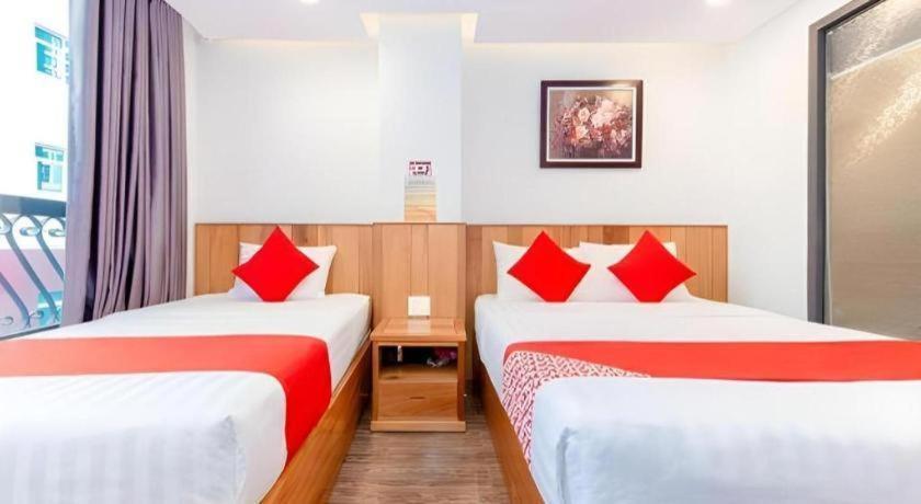 Oyo 90936 Hotel Manjoi Inn イポー エクステリア 写真