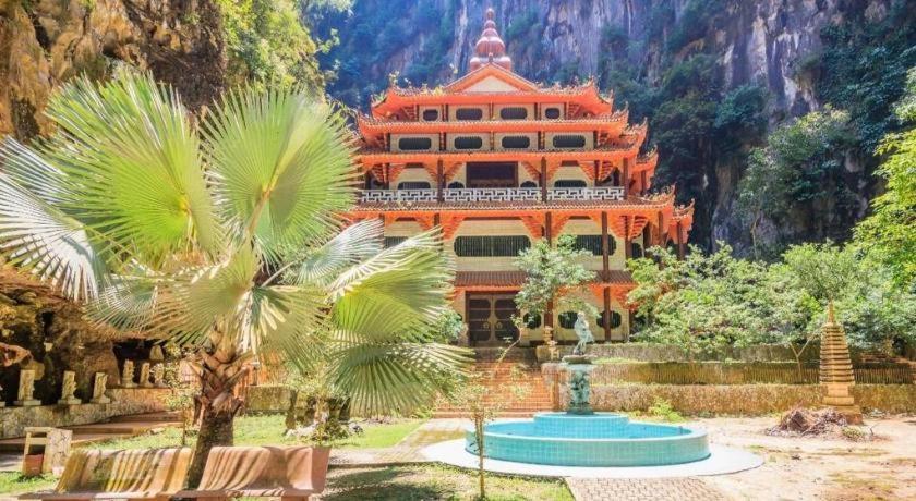 Oyo 90936 Hotel Manjoi Inn イポー エクステリア 写真